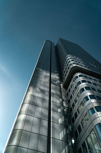 Futuristische hoogbouw van Mert Sezer