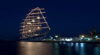 Zeilboot met 5 masten in de haven van Kos Stad