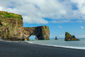Kap Dyrholaey in Island, von der anderen Seite aus gesehen