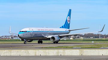 KLM Boeing 737-800 in retro livery, de PH-BXA.