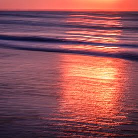 zonsondergang over de zee van Bert ten Brink