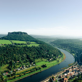 Blick von Festung Königstein auf Lilienstein und Elbe von Wandbilder Onlineshop