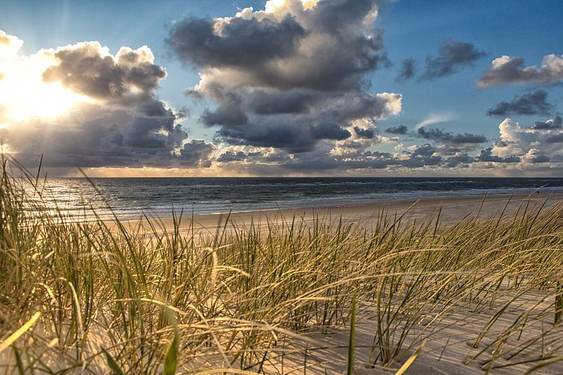 Wolkenhimmel über Rantum van Annett Mirsberger