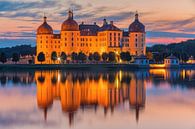 Sonnenuntergang auf Schloss Moritzburg von Henk Meijer Photography Miniaturansicht