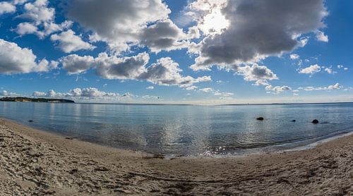 Natuurstrand van Lobbe, schiereiland Mönchgut op het eiland Rügen