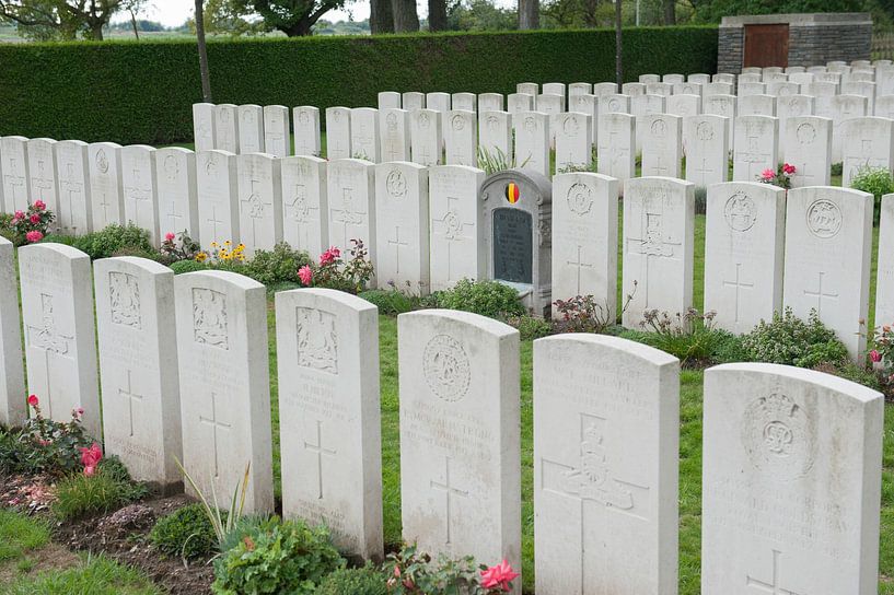 Oorlogsbegraafplaats Zuydcoote van Richard Wareham