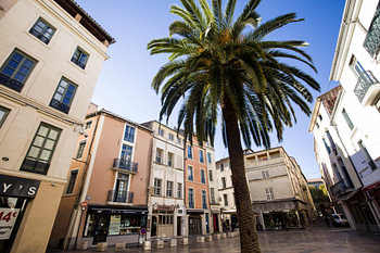 De prachtige stad Nimes in Zuid-Frankrijk