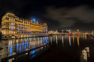 Blauwe diamanten langs de Amstel rivier in Amsterdam van Ardi Mulder thumbnail