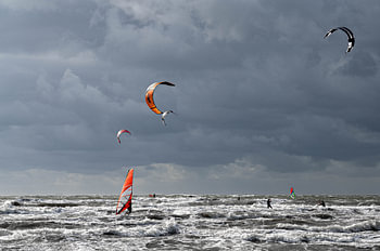 Kitesurfing in St. Peter-Ording; Germany