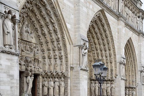 Architectural art in Paris - Church