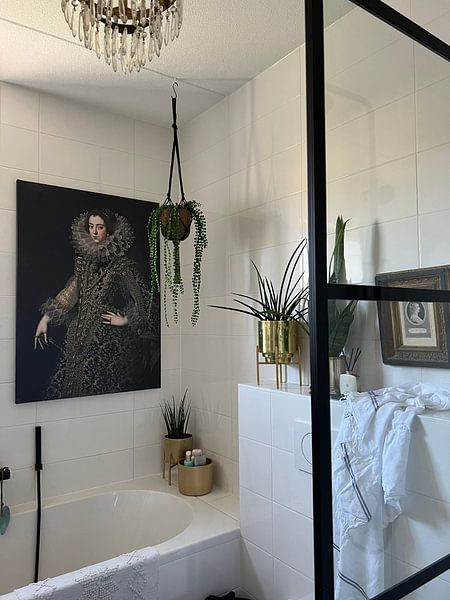 Customer photo: Queen Elizabeth of Bourbon, on canvas