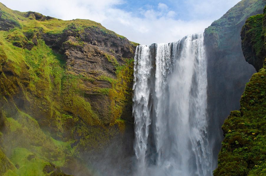 Skogafoss: Watergeweld en Groen Mos