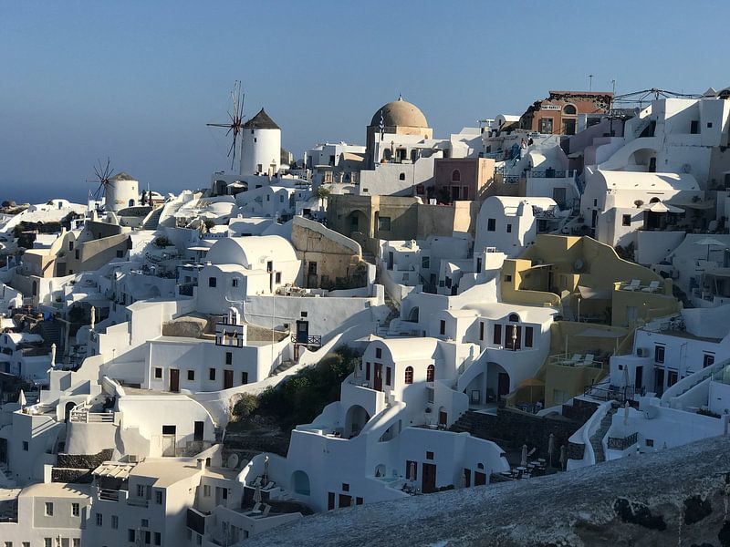 Santorini by Hello Pompoyo
