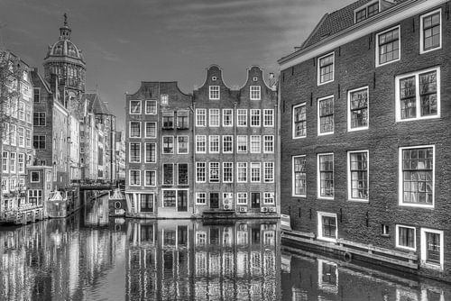 A window to the past