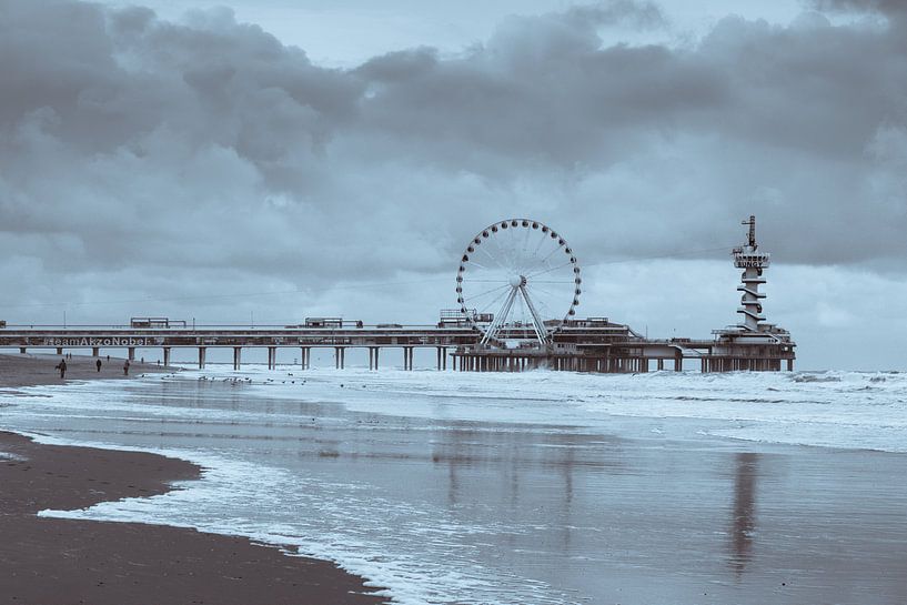 Scheveningen Pier van Stephen Young
