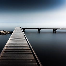 Jetty in a lake by Josephine Huibregtse