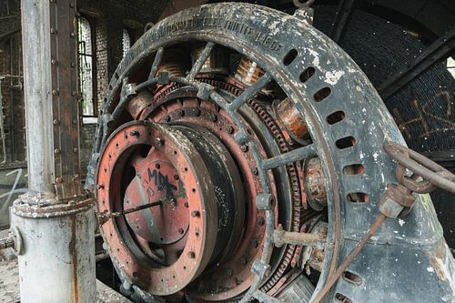 Oude hijsinstallatie