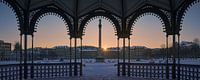 La Schlossplatz de Stuttgart au lever du soleil en hiver