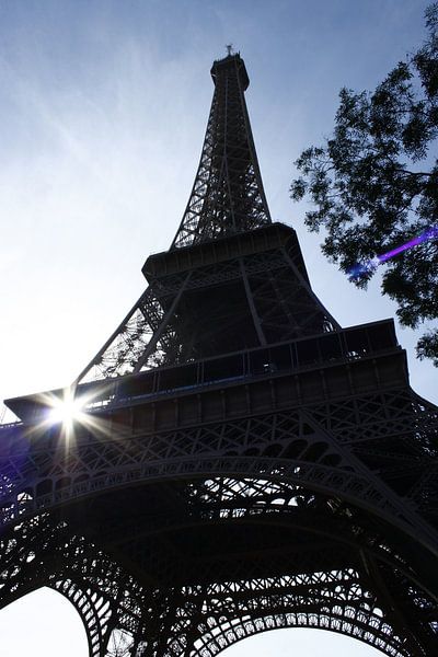 Eiffel tower van Claudia Schot