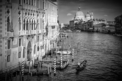 VENICE Canal Grande en Santa Maria della Salute | Monochroom