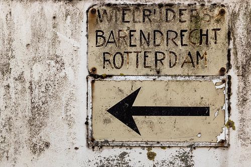 Vintage verkeersbord wielrijders Barendrecht Rotterdam