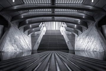 Treppe im Bahnhof von Lüttich von Antwan Janssen