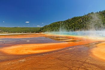 Geyser Grand Prismatic Spring dans le parc national de Yellowstone