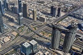 Luchtfoto van de stad Dubai vanaf grote hoogte van MPfoto71