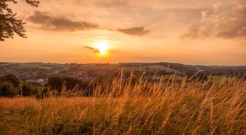 Zonsondergang boven Gulpen