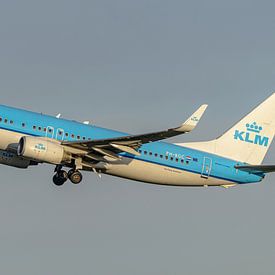 Start eines Passagierflugzeugs vom Typ KLM Boeing 737-800. von Jaap van den Berg