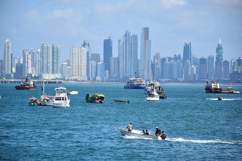 Aktivitäten im Stadthafen von Claude Laprise
