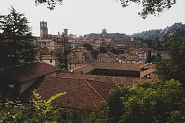 Dachterrassen, Città Alta, Bergamo, Italien, von Imladris Images