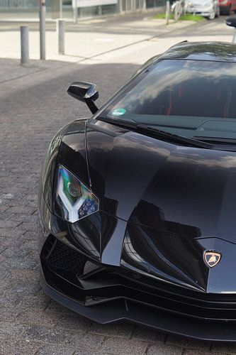 Blacked out Lamborghini Aventador S in Düsseldorf