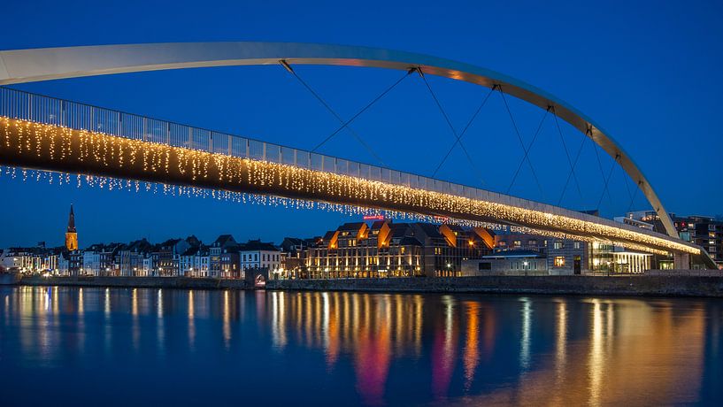 Hoge Brug  in Maastricht van Bert Beckers