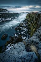 Falls, and moss