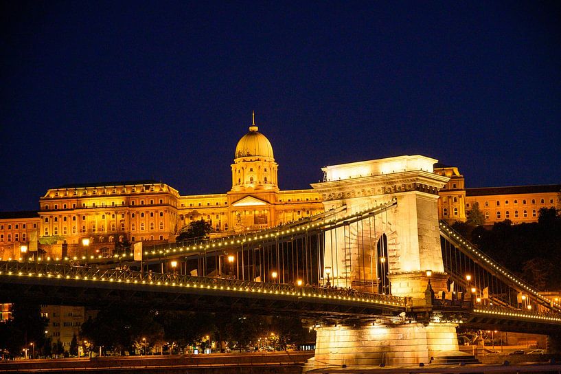 Budapest by Hello Pompoyo