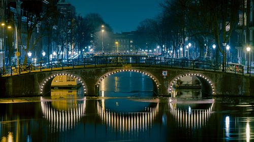 Pont d'Amsterdam sur Eric Andriessen