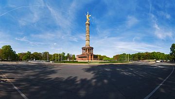 Victory Column Berlin by Frank Herrmann