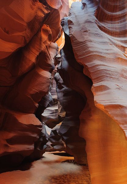 Antelope Canyon by Denis Feiner