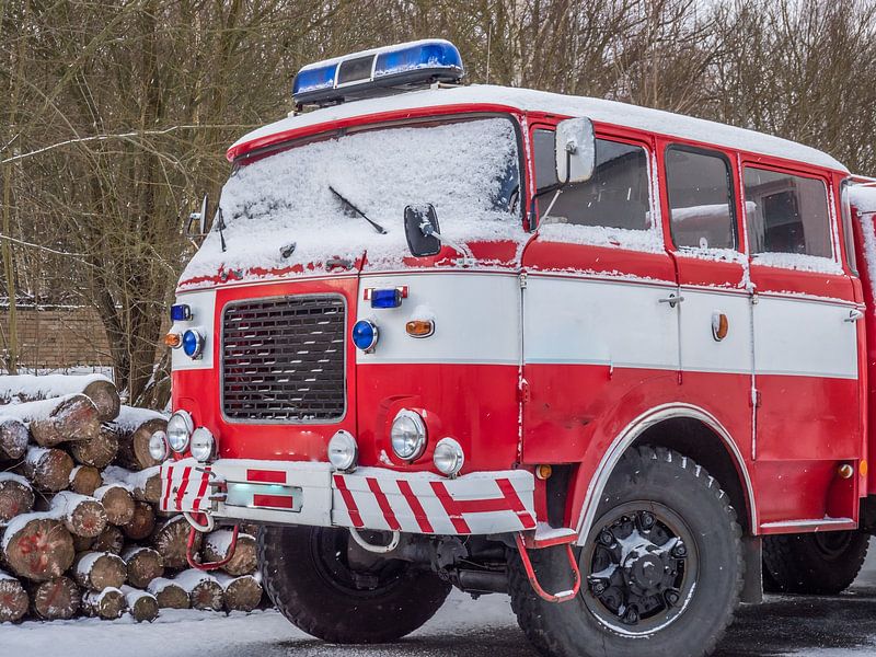 Voiture ancienne d'un corps de pompiers tchèque par Animaflora PicsStock