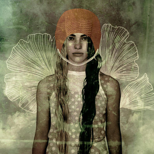 Vlindergirl Ginkgo biloba swimming cap, in mixed media style