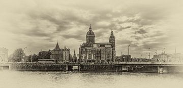 Amsterdam - panorama op Schreierstoren en St. Nicolaas Basiliek