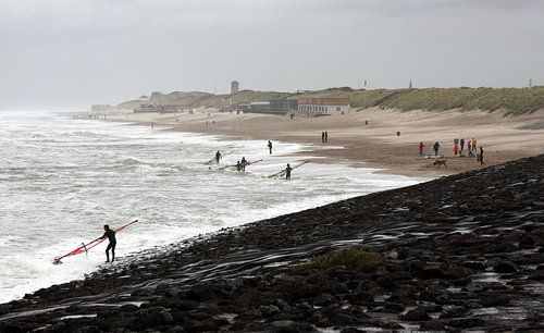 Surfeurs à Domburg