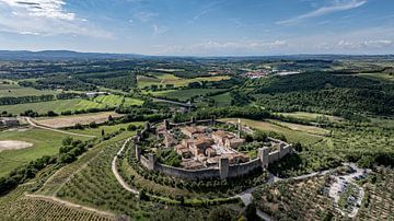 Het Middeleeuwse sprookjesdorp van de vesting Monteriggioni! van Lennart van Wallenburg