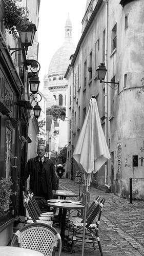 Terrace near the Basilique du Sacré-C?ur.