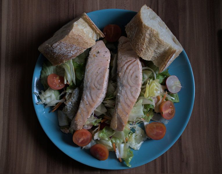 Lachs auf Salat von Moh-Art