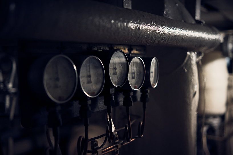 Pressure gauge by Thomas Lehmann