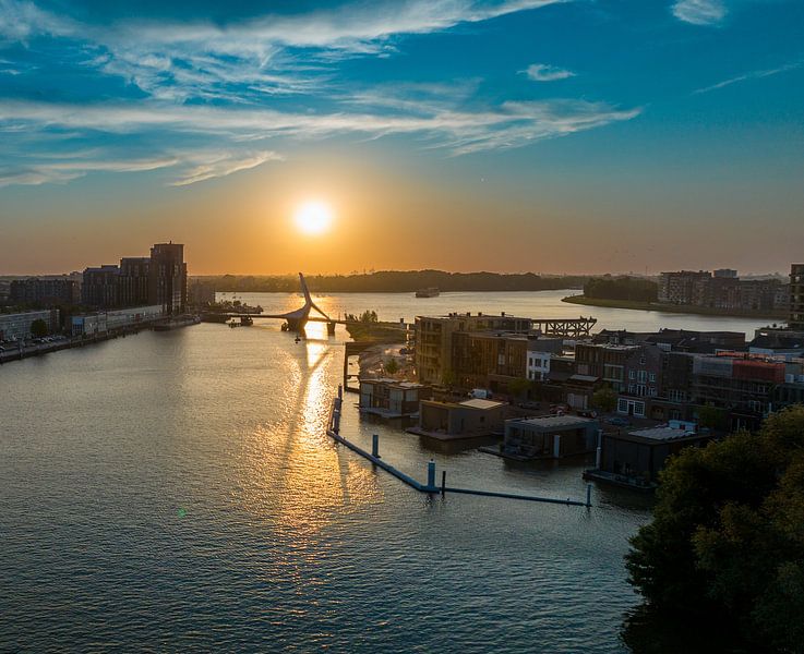 Uniek uitzicht boven de Wantij en de Benede Merwede in Dordecht van RPICS Fotografie