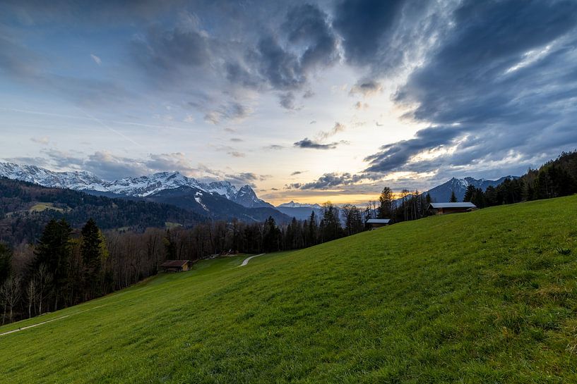 Sonnenuntergang auf der Pfeiffer Alm von Teresa Bauer