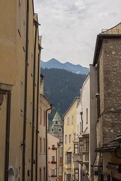 Hall in Tirol van inez